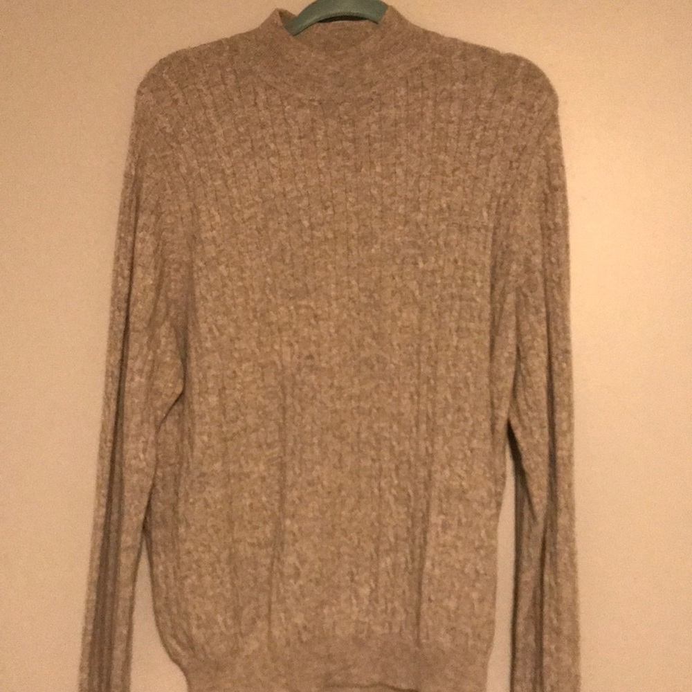 Cashmere sweater